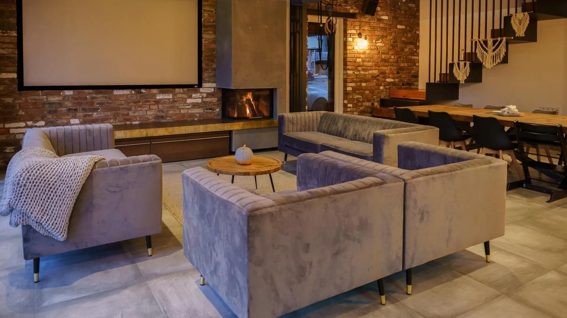 Urban Jungle Room Rundum Entspannung Mit Sauna Troisdorf Almanya